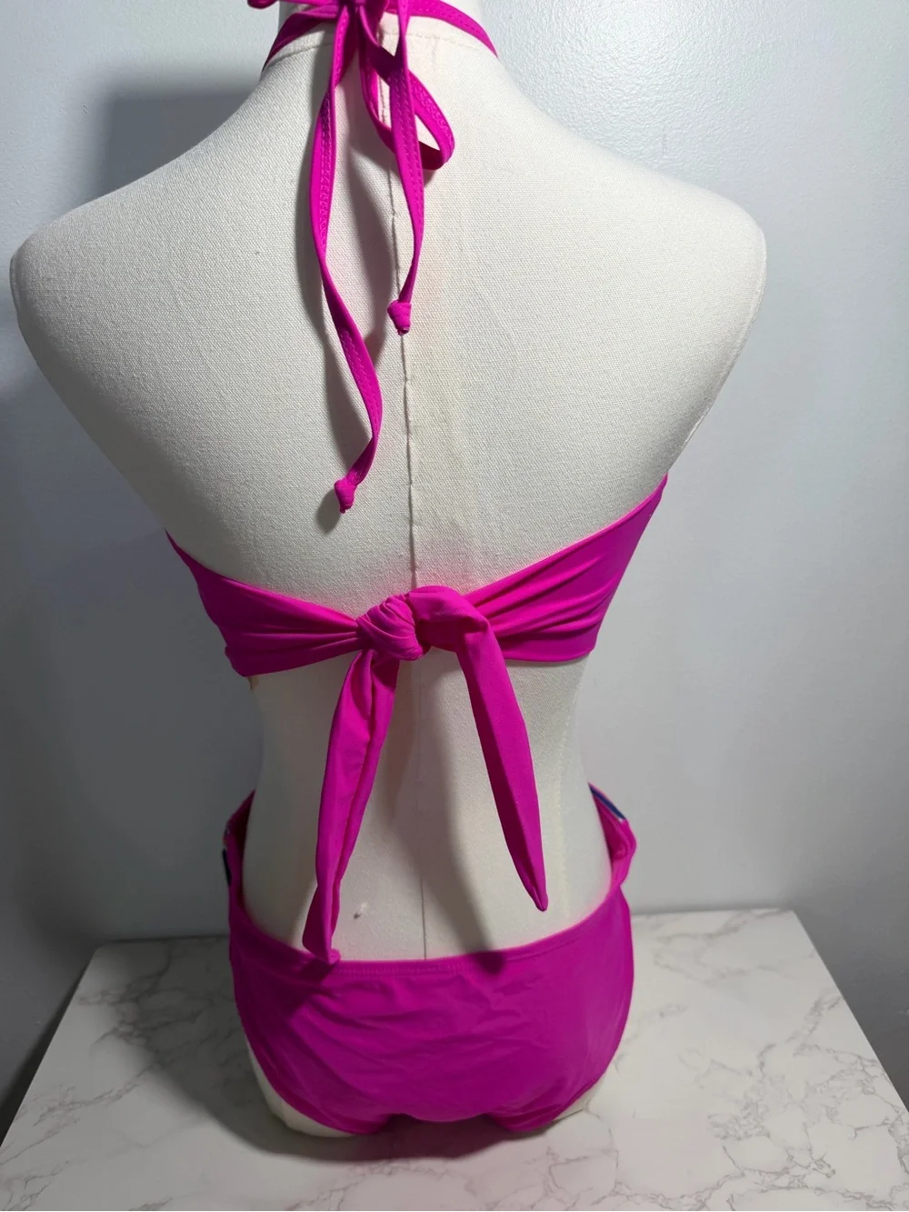 NWT Marilyn Monroe Halter Bandeau Bikini Set - Fuschia -- XL